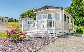 Meadow Lakes Holiday Park